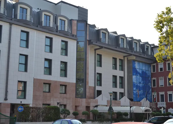 Lugano Torretta 호텔 4*